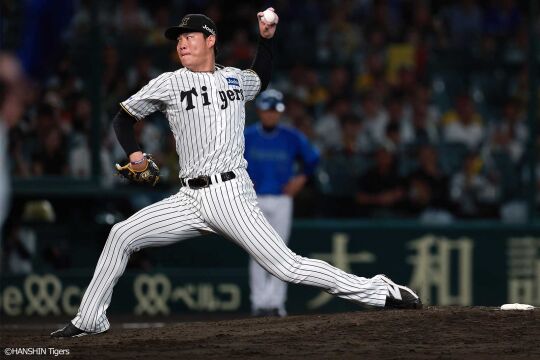 10月16日(木) 対DeNA戦
６番手・及川は１０回を好投し２戦連続勝利投手
